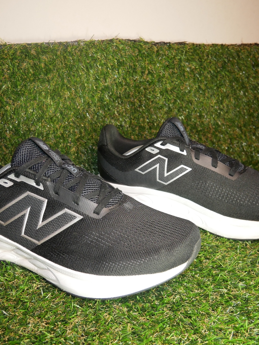 New Balance 520v7 Black White Mesh Lace Up Low Balance Men's Black Running Shoes